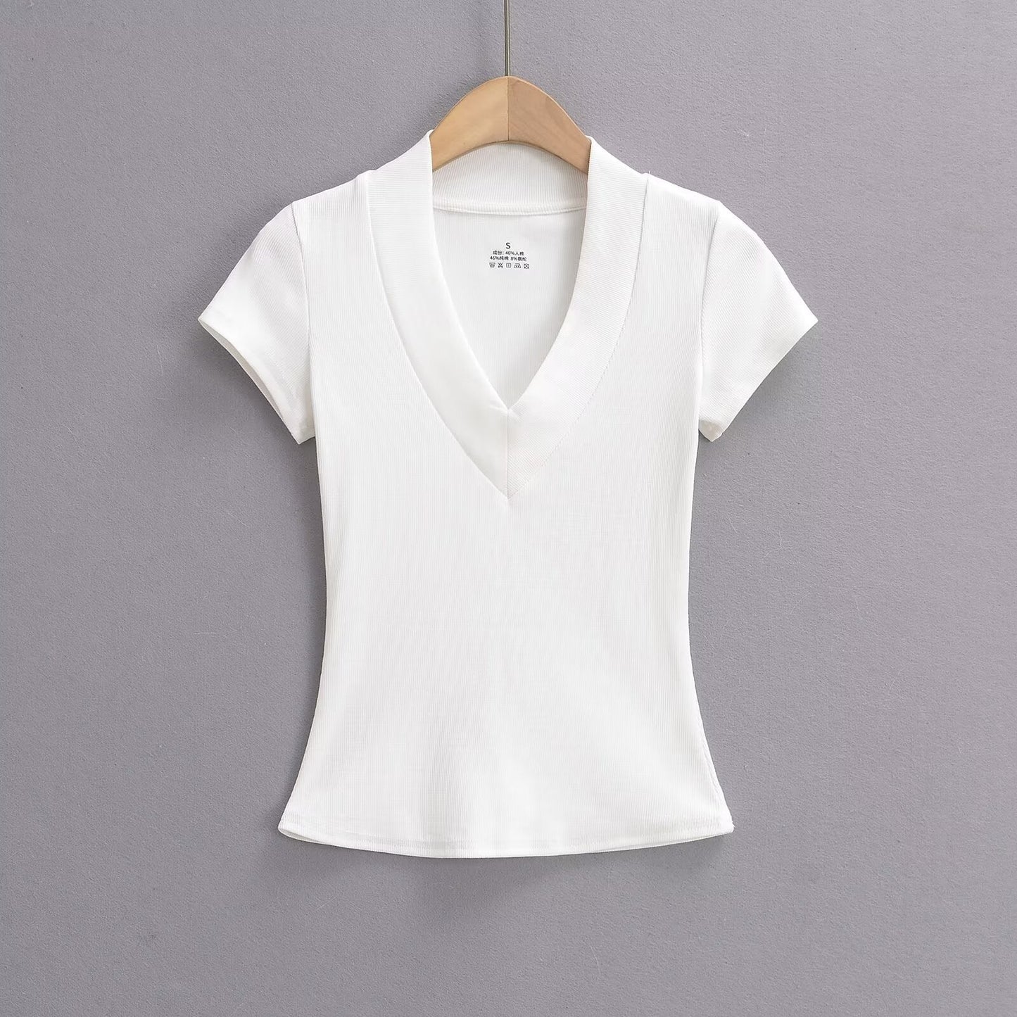 V-ringad Ribbad Topp för Dam i Bomullsmix – Perfekt Festtoppar och Vardagstopp 8