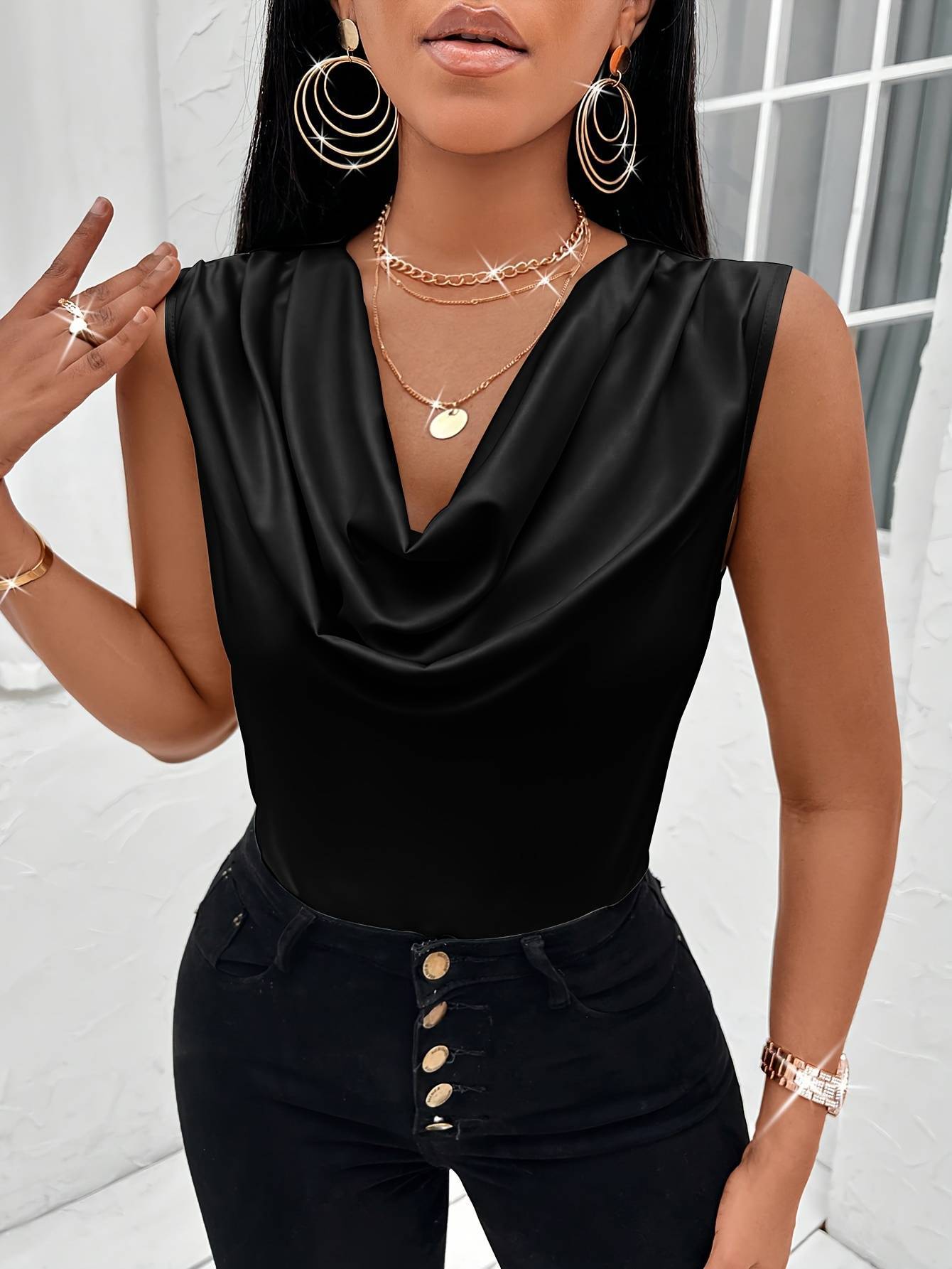 Elegant Festtopp med Samlad Hals i Mjukt Tyg – Perfekt för Vardag och Fest, Finns i S-XL 9