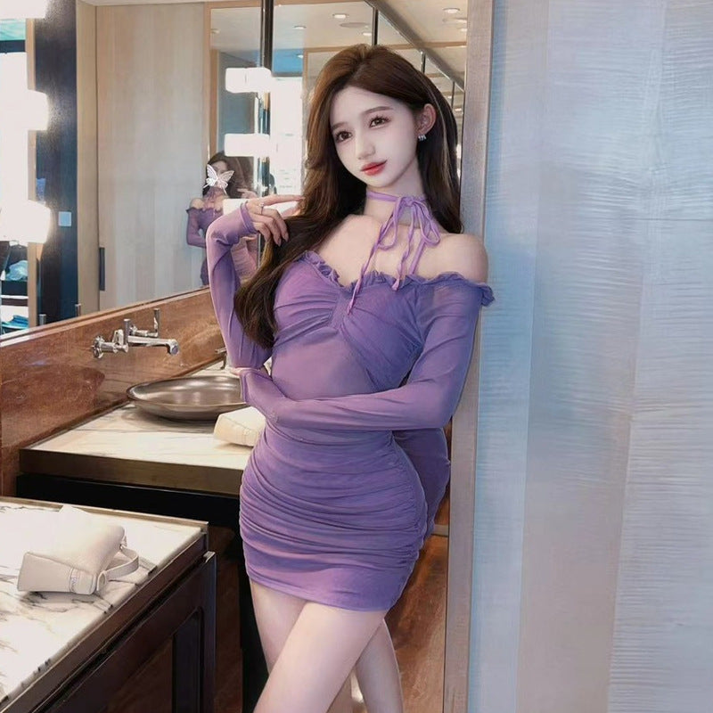 Kvinnors Långärmad Klänning i Mesh Låg Halsringning Regular Fit-3