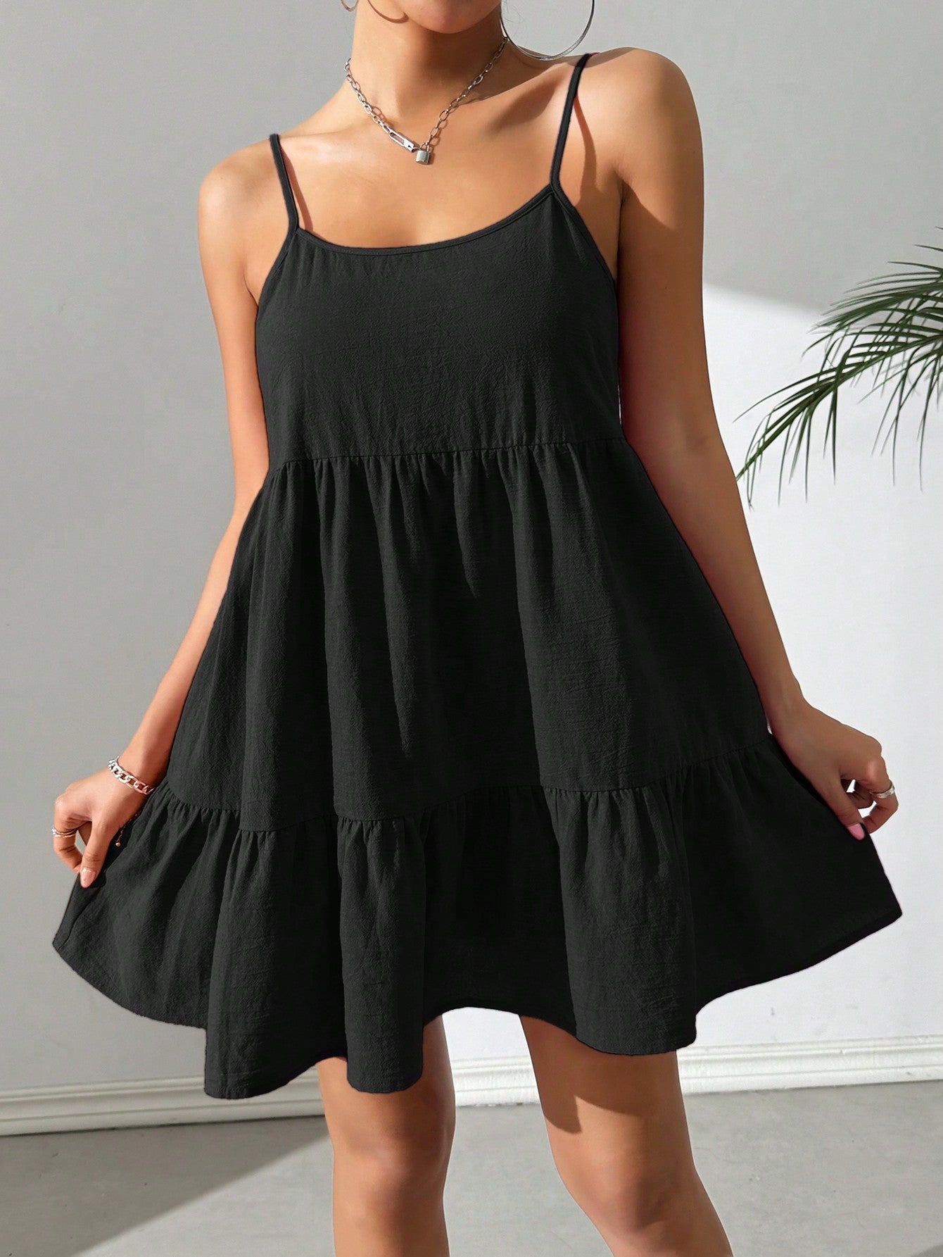 Dam Sommarklänning Spaghettiband Volang Luftig Passform 5