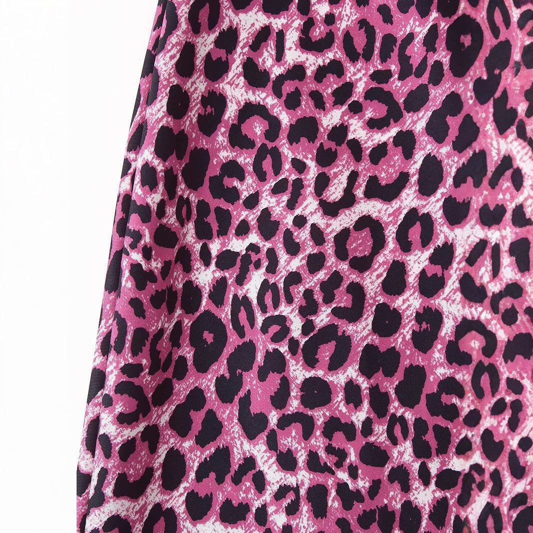 Maxirock i Leopardmönster för Kvinnor – Lätt Tyg med Flytande Snitt och Normal Passform, Perfekt för Dag- och Kvällsevenemang 4