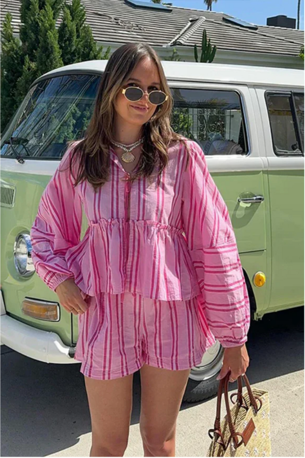 Dam Blusuppsättning med Blommande Ärmar och Högskjutna Shorts i 100% Bomull-3