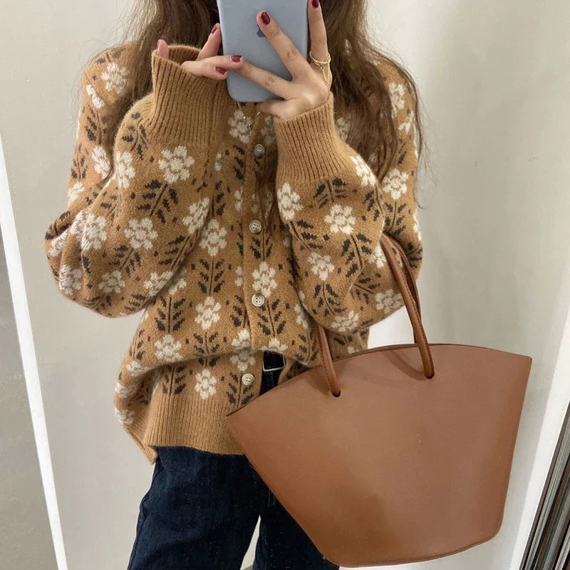 Variant image for Lång Kofta Dam Blommönster Mjuk Akryl-5