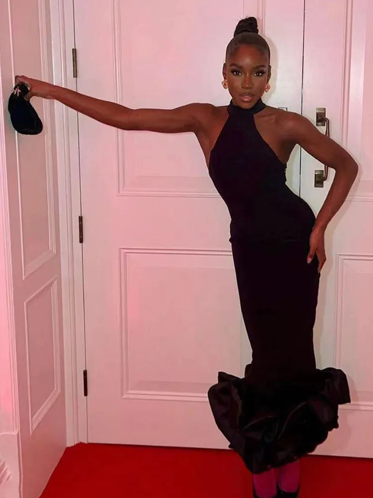 Midi Damklänning med Turtleneck i Polyester och Spandex – Elegant och Figursydd för Fina Damer 3