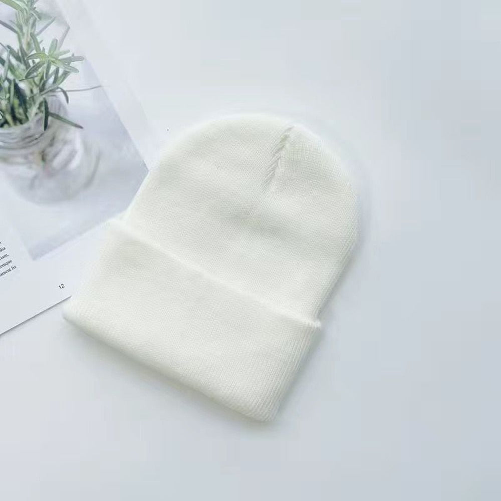 Unisex Hatt i Kashmir Monokrom Design för Komfort och Stil 4