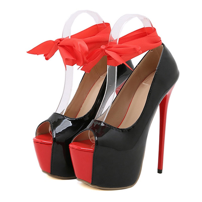 Variant image for Kvinnors Pumpskor Peeptoe Patentläder 5-7 cm Plattform-1