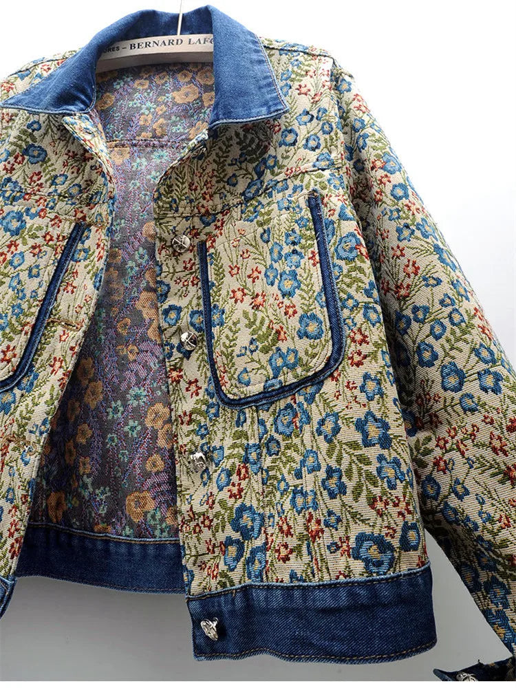 Dam Jeanjacka med Jacquardbroderi i 100% Bomull-3