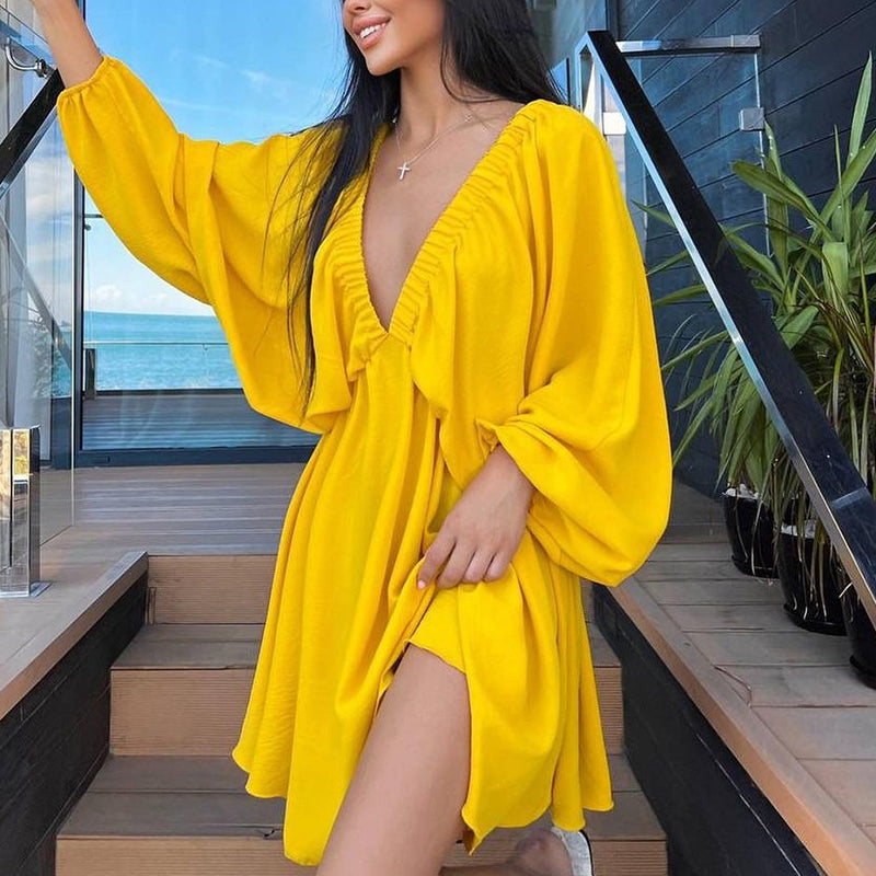 Variant image for Kvinna Miniklänning med Fjärilärmar Polyester V-ringning-16