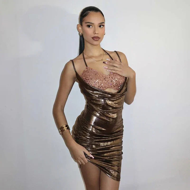 Dam Glittrig Miniklänning Halterneck med Paljetter i Tight Passform-2