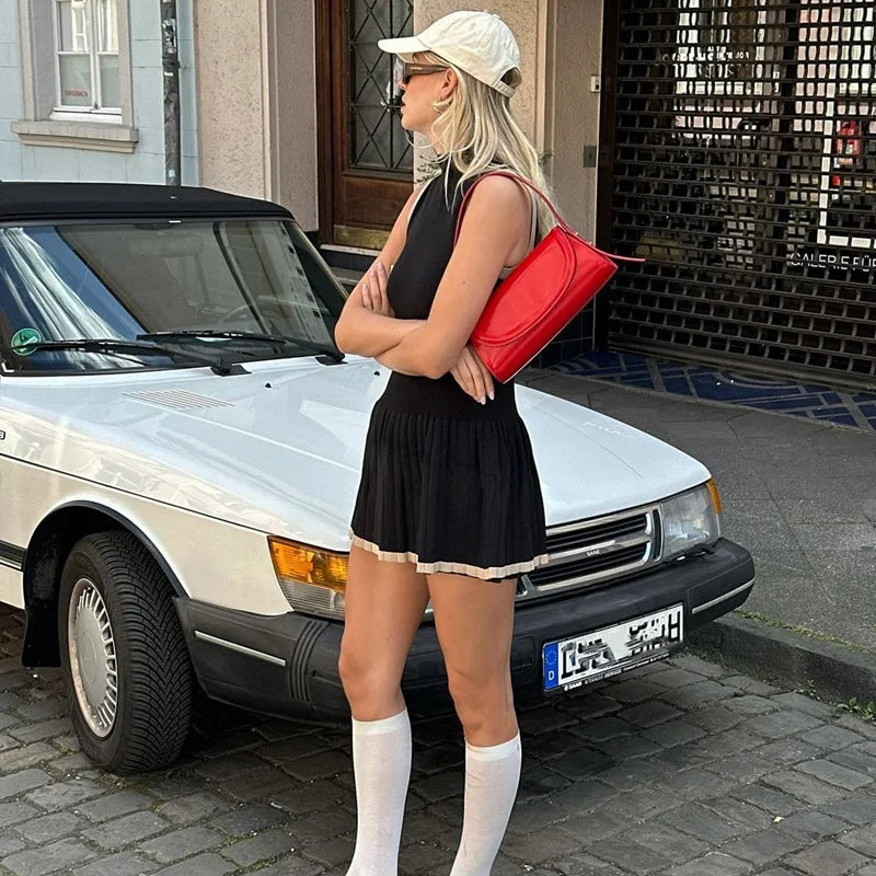 Ärmlös Glittrig Miniklänning i Svart Polyester med Rynkor - Elegant Festklänning för Kvinnor 4