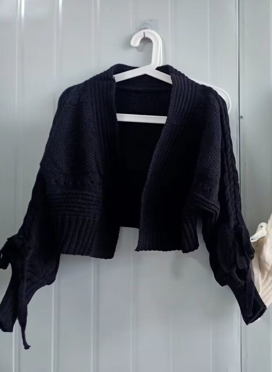 Variant image for Lång Kofta Dam Monokrom V-Hals Polyester Akryl-2