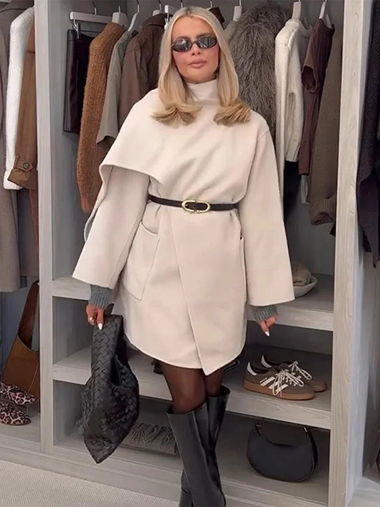 Kvinnors Asymmetrisk Kappa i Högkvalitativ Ull – Modern Design, Svart, För Kalla Dagar, Finns i Storlekar S-L 7