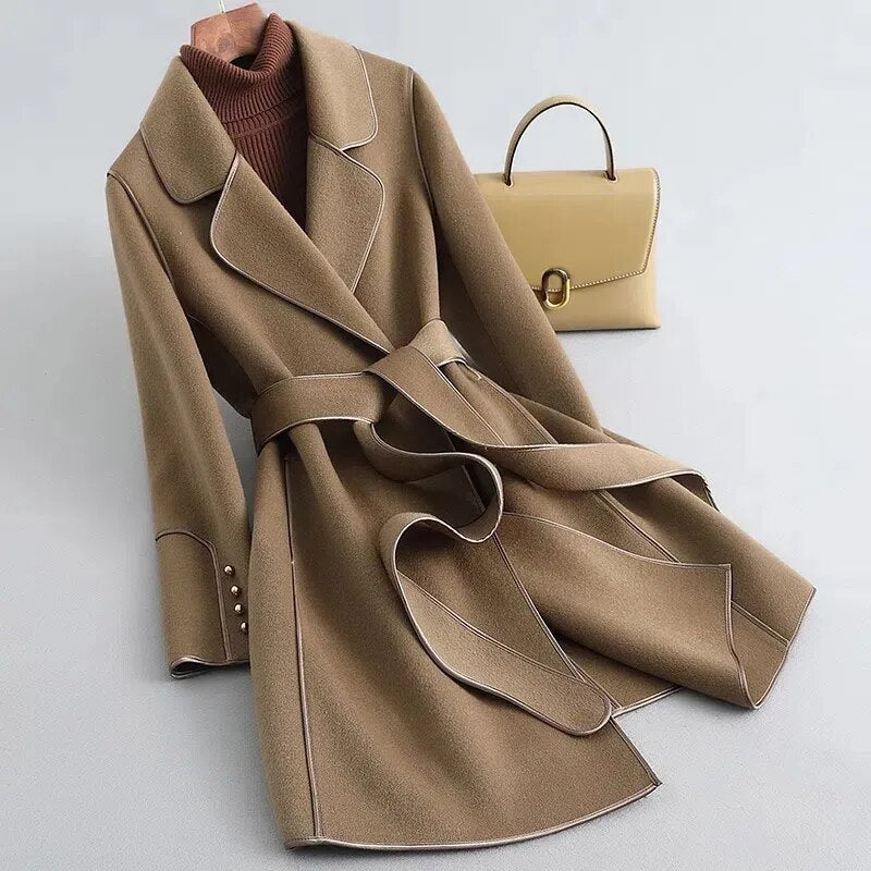 Dam Trenchcoat Bältesilhuett Borstad Merinoull-4