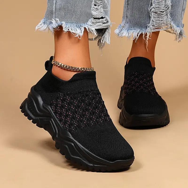 Kvinnors Slip-On Sneakers i Mjukt Material – Komfortabla Skor med Anatomiskt Fotvalv, Normal Passform, Storlekar 35-44 5