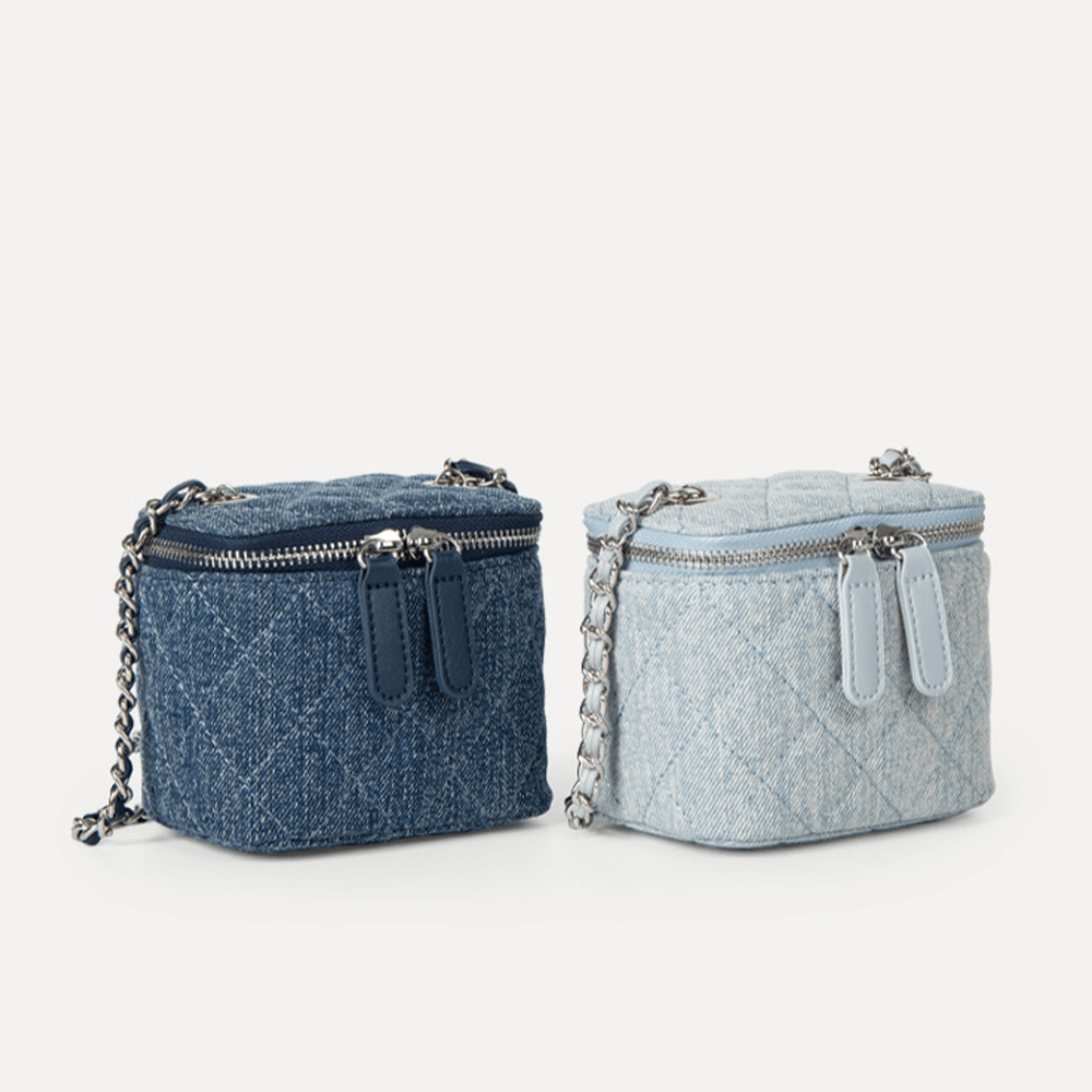 Unisex Handväska i Robust Tyg med Metallkedjor – Elegant och Modern Design, Perfekt för Vardag och Fest 3