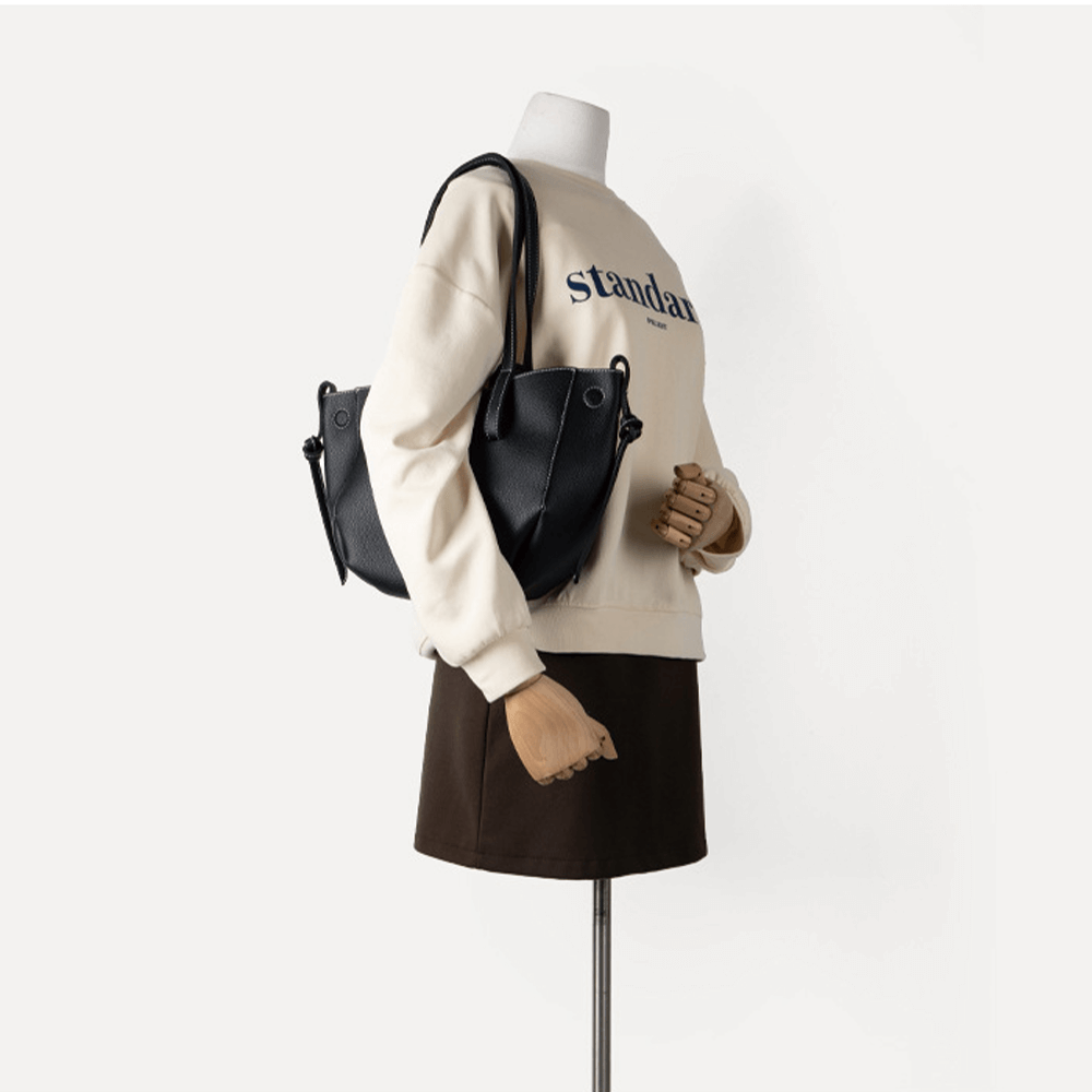 Dam Handväska Läder Rymlig Design med Unik Stil 6