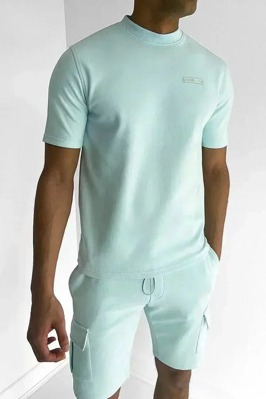 Elegant Dam Skjorta och Shorts Set i Innovativt Material – Smickrande Passform för Alla Tillfällen 1