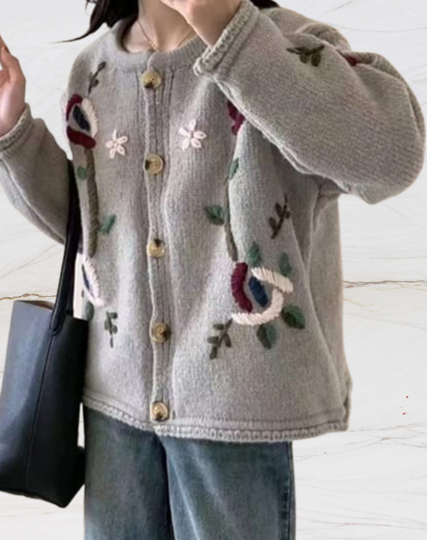 Broderad Stickad Väst Dam med Lös Passform – Mjuk och Stilig Väst för Alla Tillfällen 4