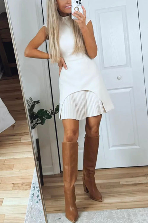 Kvinnors Glittrig Miniklänning med Veckade Detaljer och Cap-Ärmar i Bomull och Polyester 12