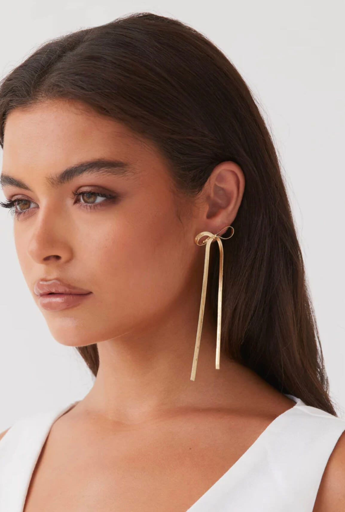 Slingörhängen i 14k Guld för Kvinnor – Eleganta Guldörhängen för Varje Tillfälle 2