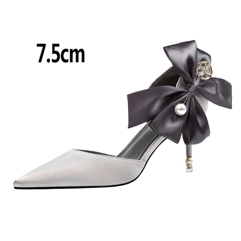 Variant image for Dam Pumpar Hög Klack Satin med Pärlor-42