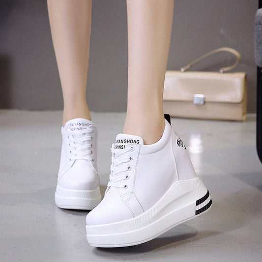 Kvinnors Högklackade Sneakers Sportig Vulkaniserad Plattformsdesign Andningsbart Material-1