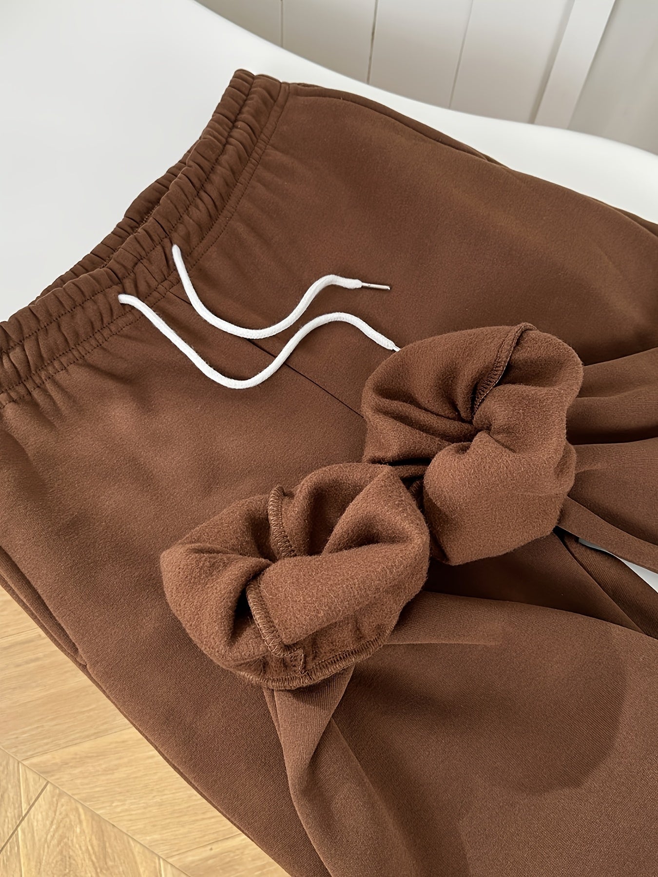 2-delad Joggingdräkt för Dam med Fodrad Huvjacka och Matchande Joggingbyxor – Trendigt Färgblockdesign i Khaki 4