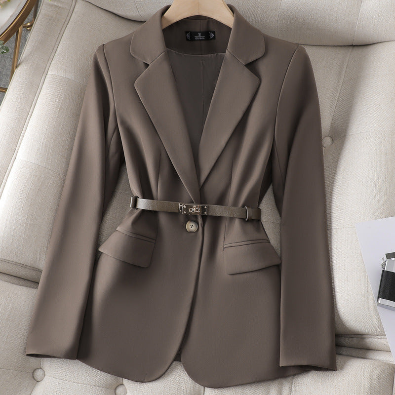 Dam Blazer i Modern Stil, Högkvalitativt Tyg, Perfekt för Arbete och Fritid – Finns i S, M, L, XL 9