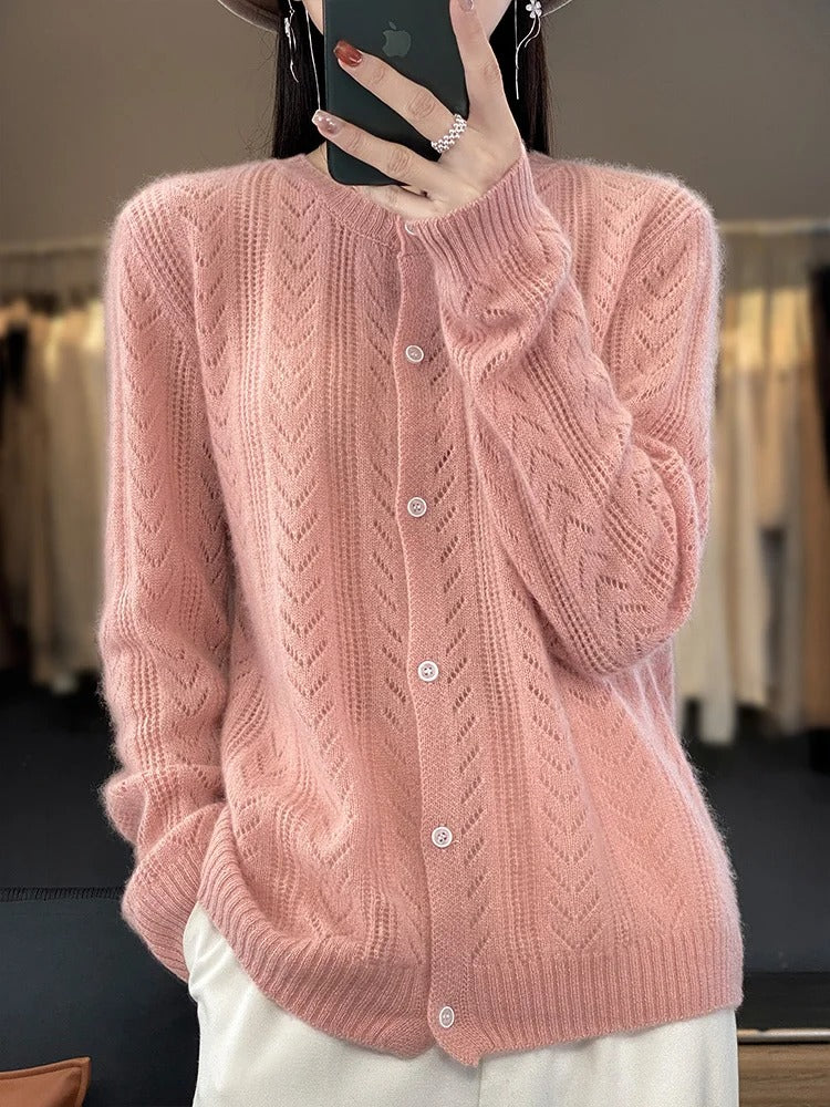 Lång Ajour Ullkofta Dam med Knappstängning - Elegant Cardigan för Vardags och Fest 3