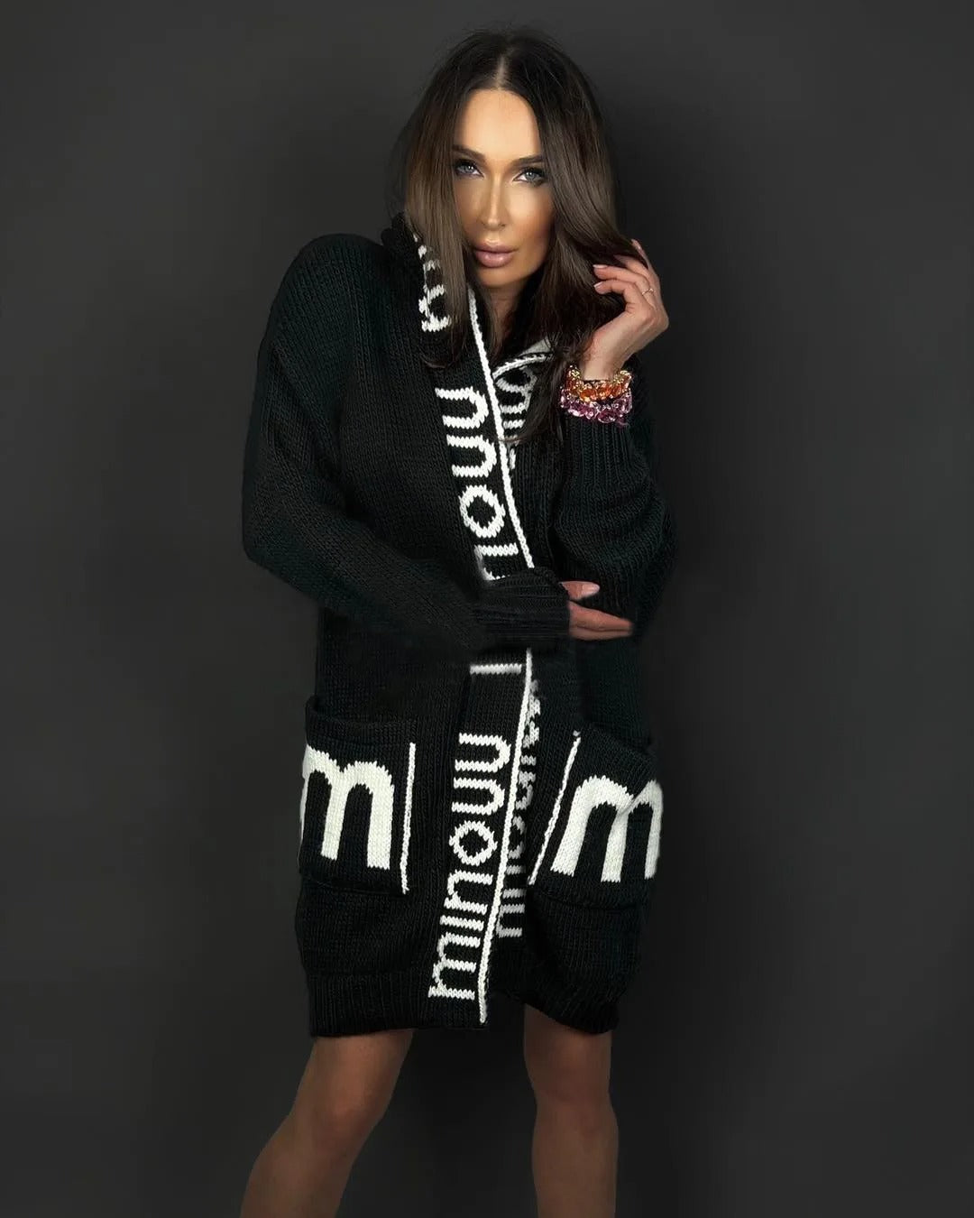 Kvinnors Stickad Jacka med Huva och Fickor Högkvalitativt Material 1