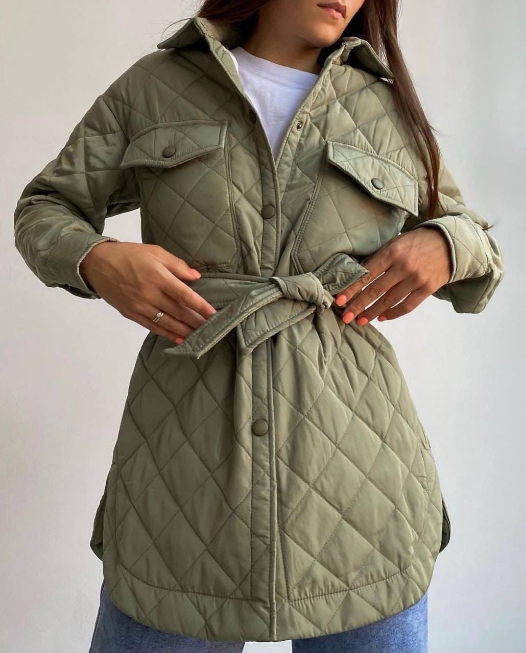 Vadderad Trenchcoat för Kvinnor i Lätt Material – Högkvalitativ Isolering och Andningsbar Design 12