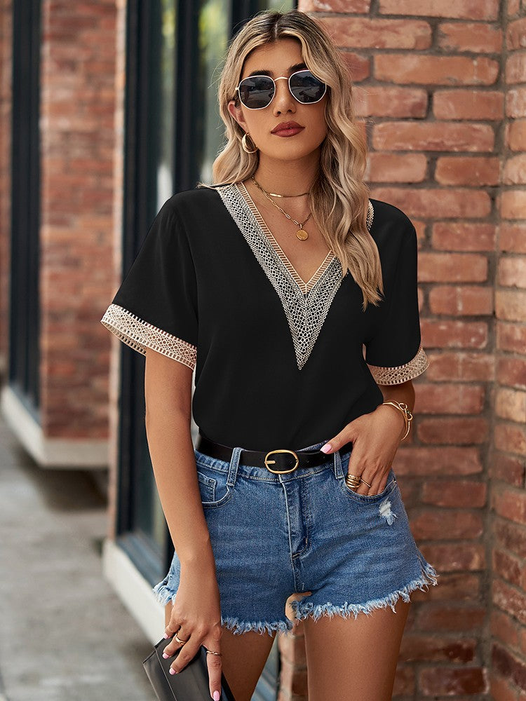 Vit Damblus med V-hals och Korta Ärmar i Polyester – Avslappnad Passform för Sommarbruk 5