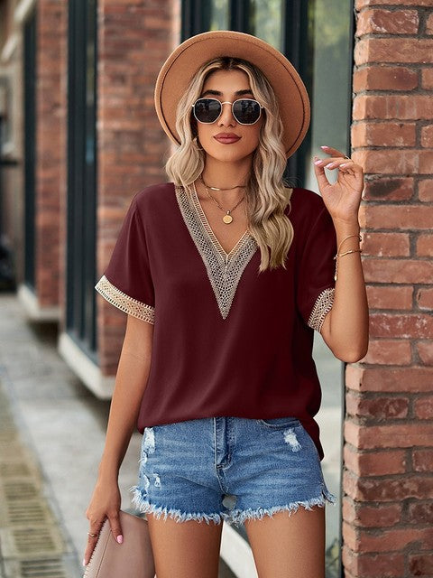 Vit Damblus med V-hals och Korta Ärmar i Polyester – Avslappnad Passform för Sommarbruk 9