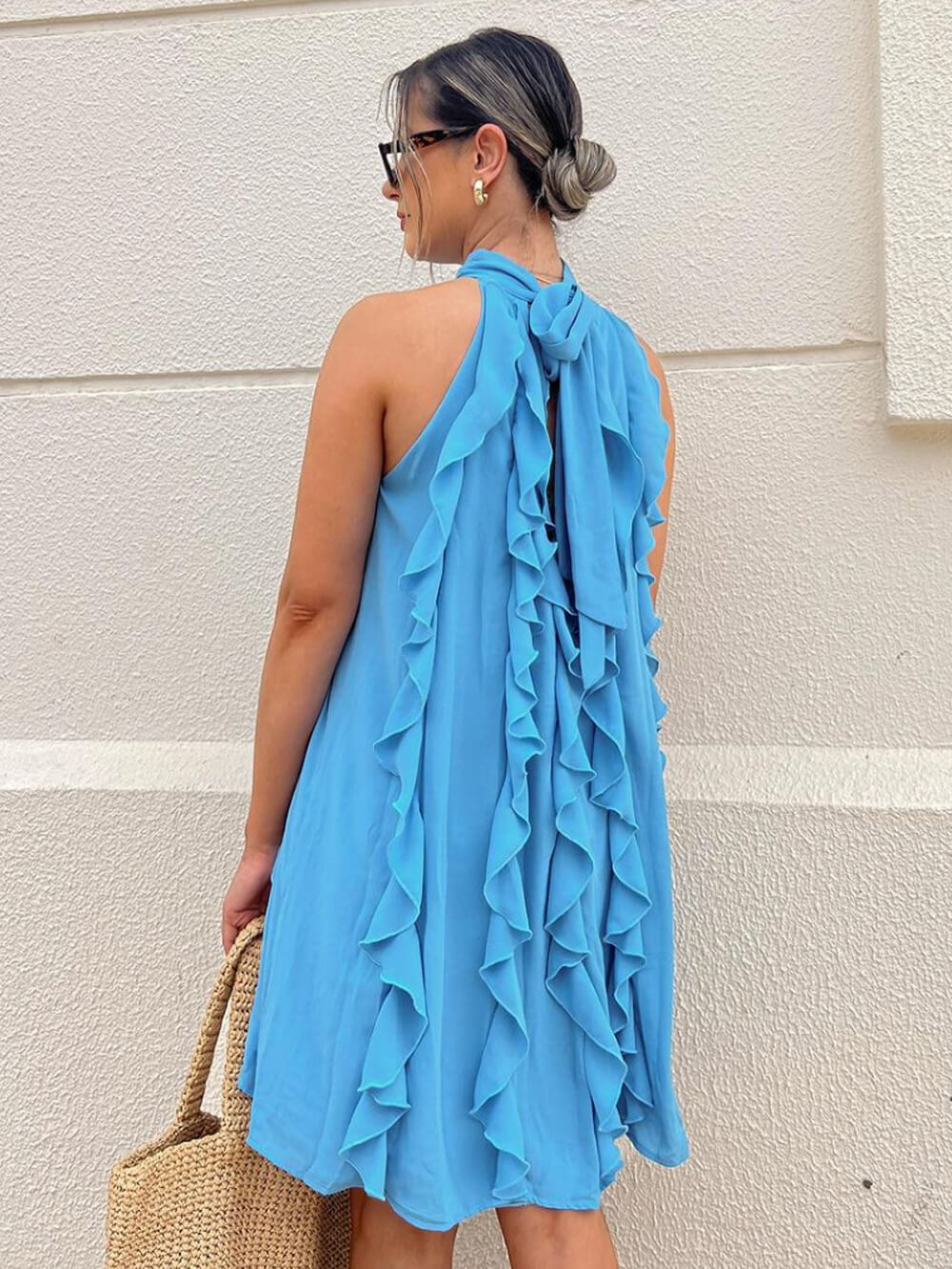 Eleganta Damklänningar med Hög Krage och Ruffles – Fina Klänningar i Högkvalitativt Tyg för Alla Tillfällen 5