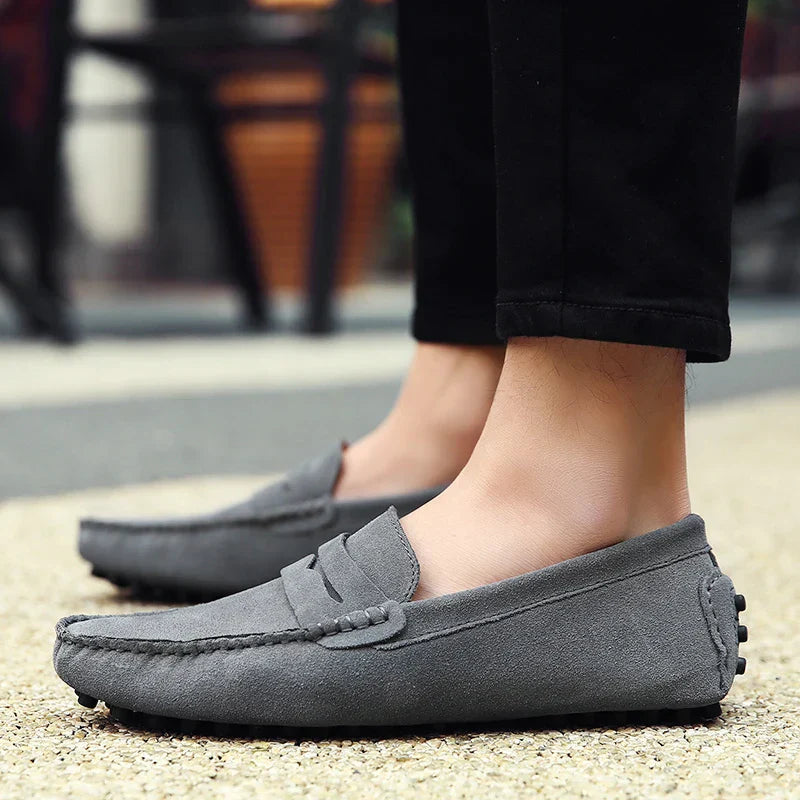 Herrmockasiner i Mocka med Vadderad Innersula och Slip-Resistent Gummisula – Tidlös Design för Alla Tillfällen 19