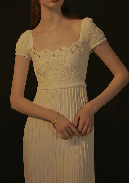 Romersk Stil Damklänning med Draperad Design och Empire Midja – Fina och Eleganta Damklänningar för Alla Tillfällen 1