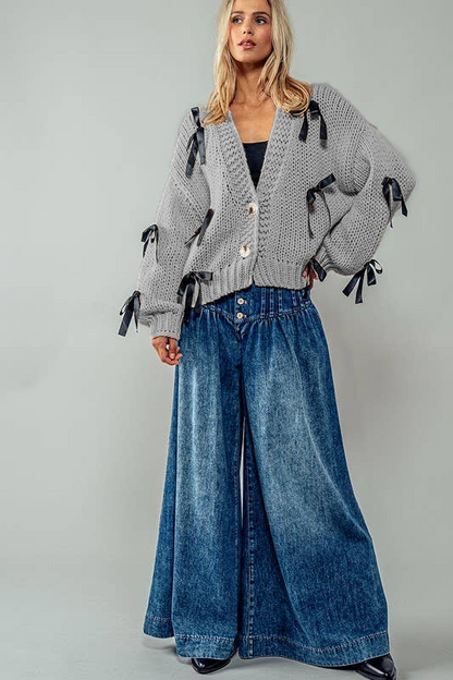 Variant image for Dam Lång Kofta med Loopdetalj i Mjuk Akryl-1