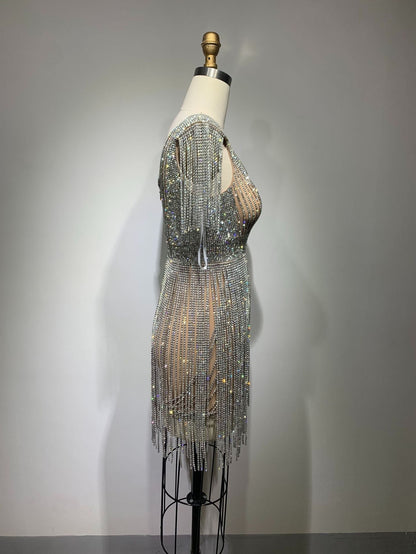 Eleganta Damklänningar Utsvängd Design i Högkvalitativt Tyg – Fina Klänningar för Formella och Avslappnade Tillfällen 4