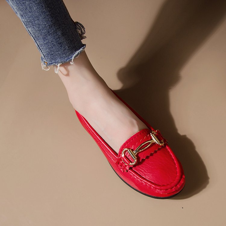 Elegant Mockasiner Dam i Syntetiskt Läder med Vadderad Innersula och Spänndetalj – Komfort och Stil för Alla Tillfällen 4