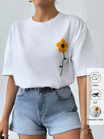 Dam T-shirt med Broderade Blommor i Bomull – Casual Passform och Andningsbart Material 8