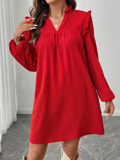 Kvinnors Långärmad Klänning med Ruffles Högkvalitativt Tyg 4