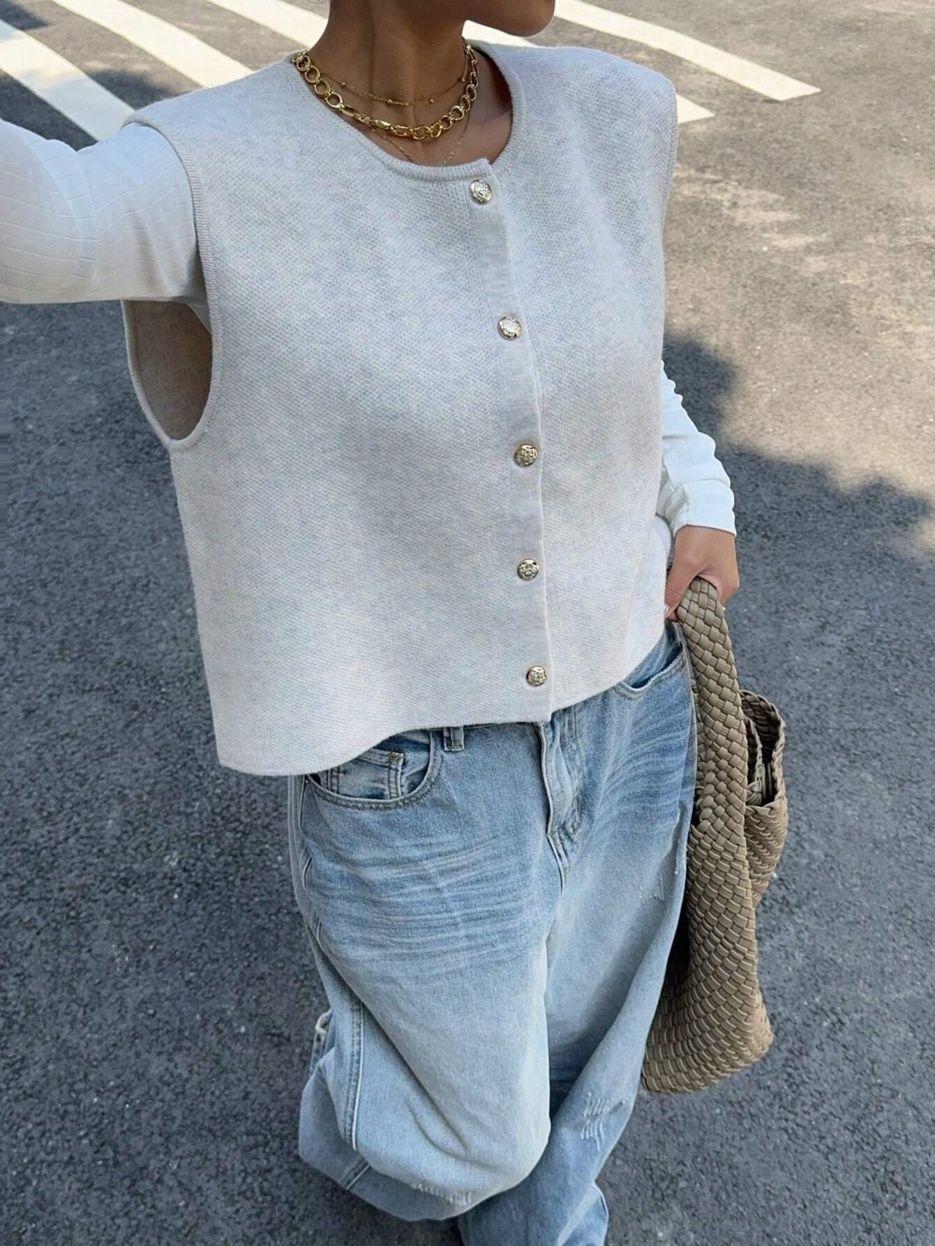 Dam Stickad Väst med Knappdetaljer i Ull för Avslappnad Stil-5