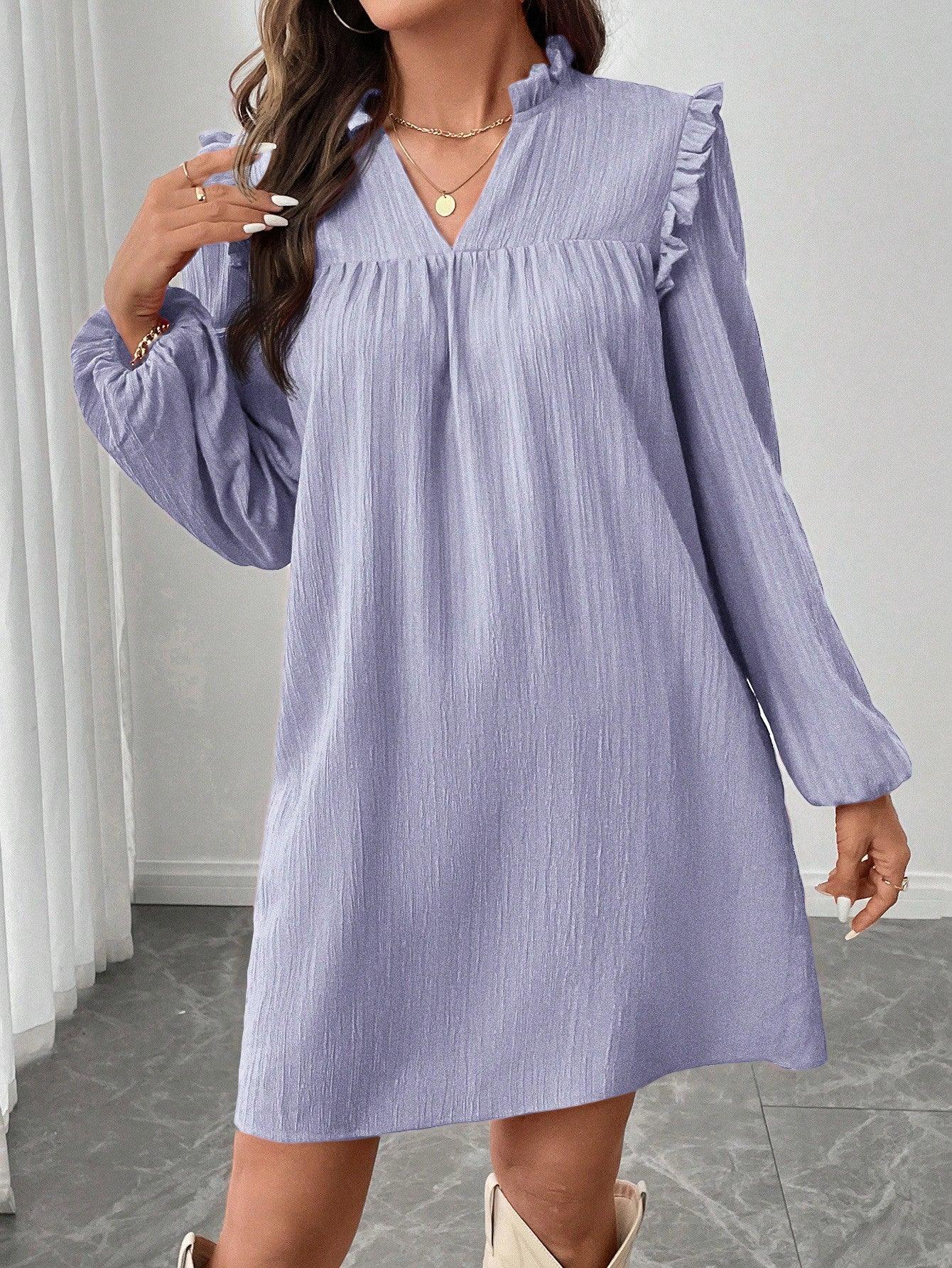 Kvinnors Långärmad Klänning med Ruffles Högkvalitativt Tyg 10