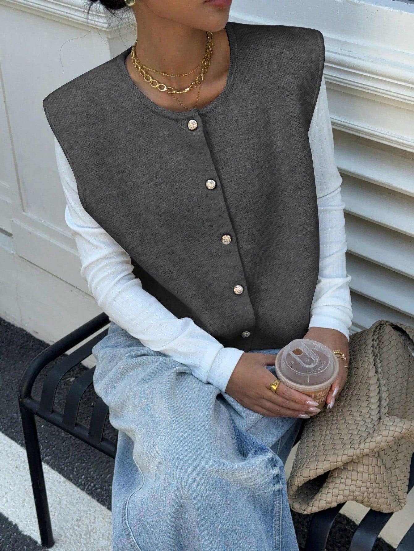 Variant image for Dam Stickad Väst med Knappdetaljer i Ull för Avslappnad Stil-16