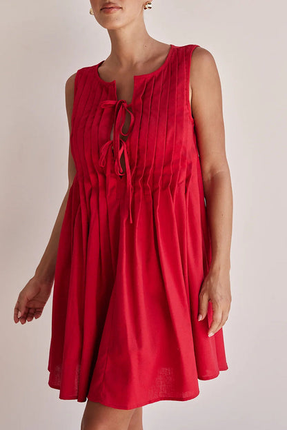 Variant image for Dam Vadderad O-halsklänning med Snörning i Polyester-14