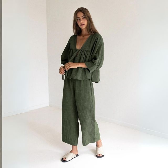 Variant image for Dam Tvådelad Uppsättning Långärmad V-ringning Organiskt Linne-1