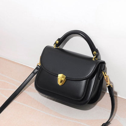 Vegane Damen Crossbody Tasche aus Leder mit Justierbarer Bärrem – Schwarz, Kompakt und Praktisch für Smartphones und Kosmetik 6