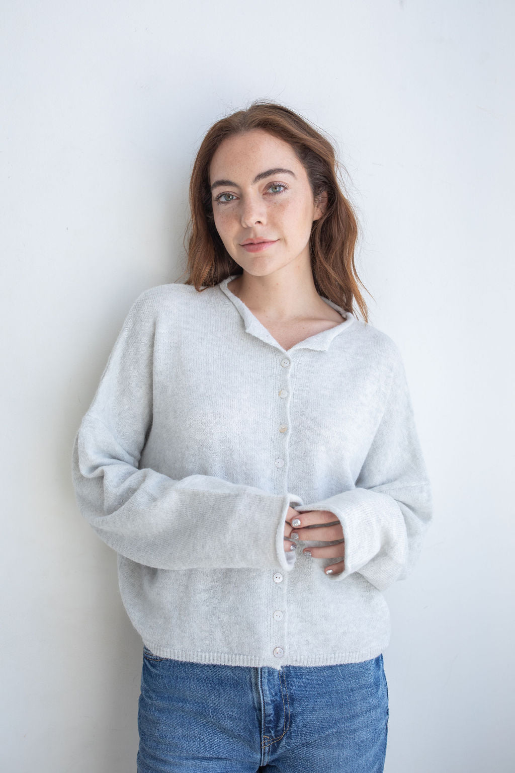 Flerfärgad Cardigan Dam i Mjuk Akryl och Nylon – Lång Kofta för Kalla Dagar, Normal Passform, Perfekt för Avslappnad Stil 12