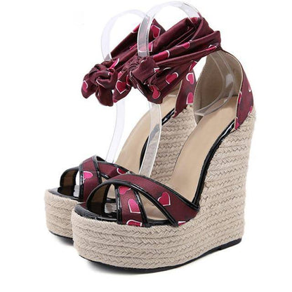 Dam Sandal Hjärtformad Design Keilabsatz PU-Läder-6