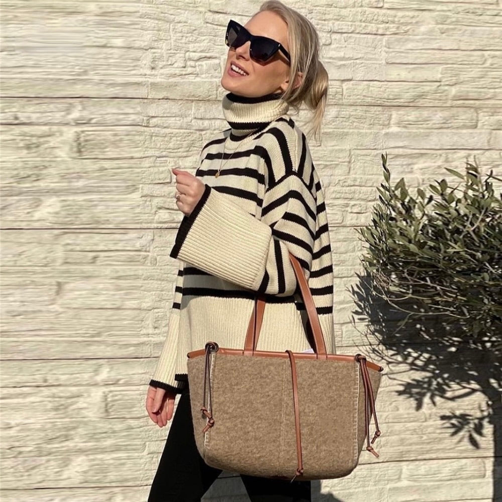 Stickad Dam Turtlenecktröja Randig Akryl med Lösa Sidoslitsar-2